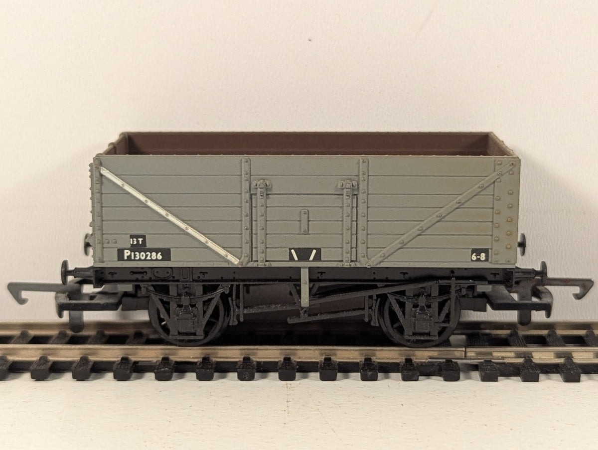 Airfix GMR 54366 7-Plank Wagon BR Grey