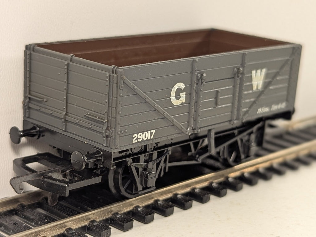 GMR (Airfix) 54378-7 7-Plank Wagon