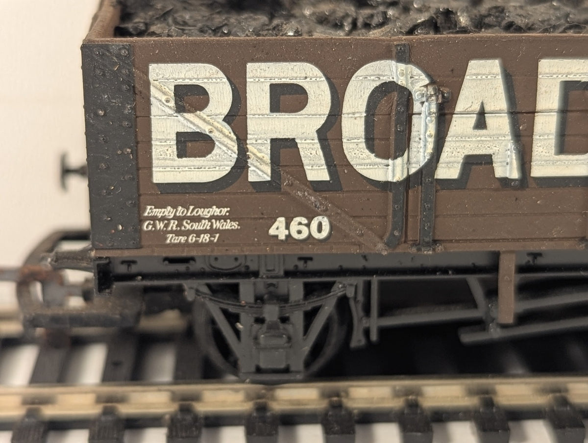 Airfix OO Gauge 7 Plank Coal Wagon Goods Wagon 460 Broadoak
