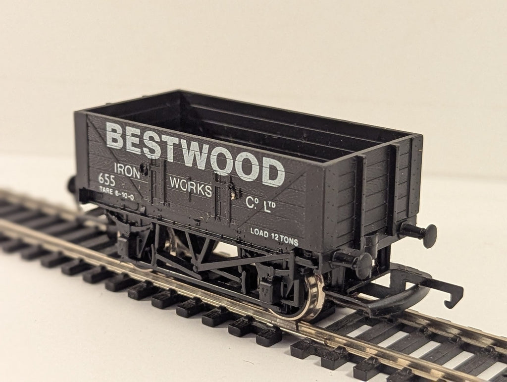 Hornby OO Gauge Bestwood 5 Plank Wagon Goods Wagon 655 Bestwood Iron Works R.096
