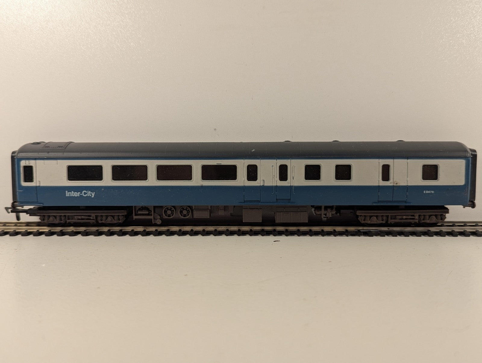 Airfix GMR BR Mk2 Brake Second Coach OO Gauge - Missing Coupling