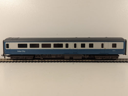 Airfix GMR BR Mk2 Brake Second Coach OO Gauge - Missing Coupling