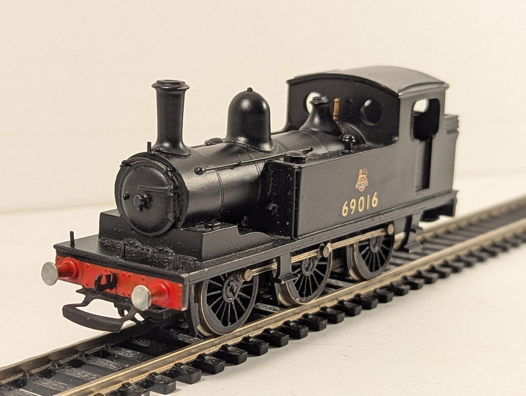 Kit Built OO Gauge Class J72 0-6-0T Steam Locomotive 69016