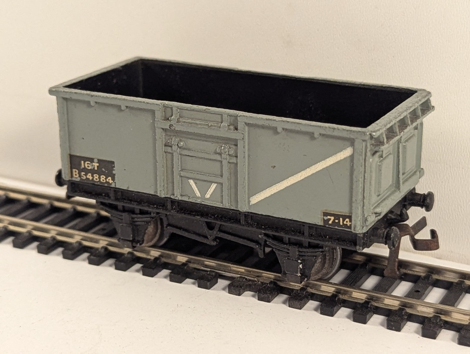 Hornby Dublo OO Gauge 16 Ton Mineral Wagon