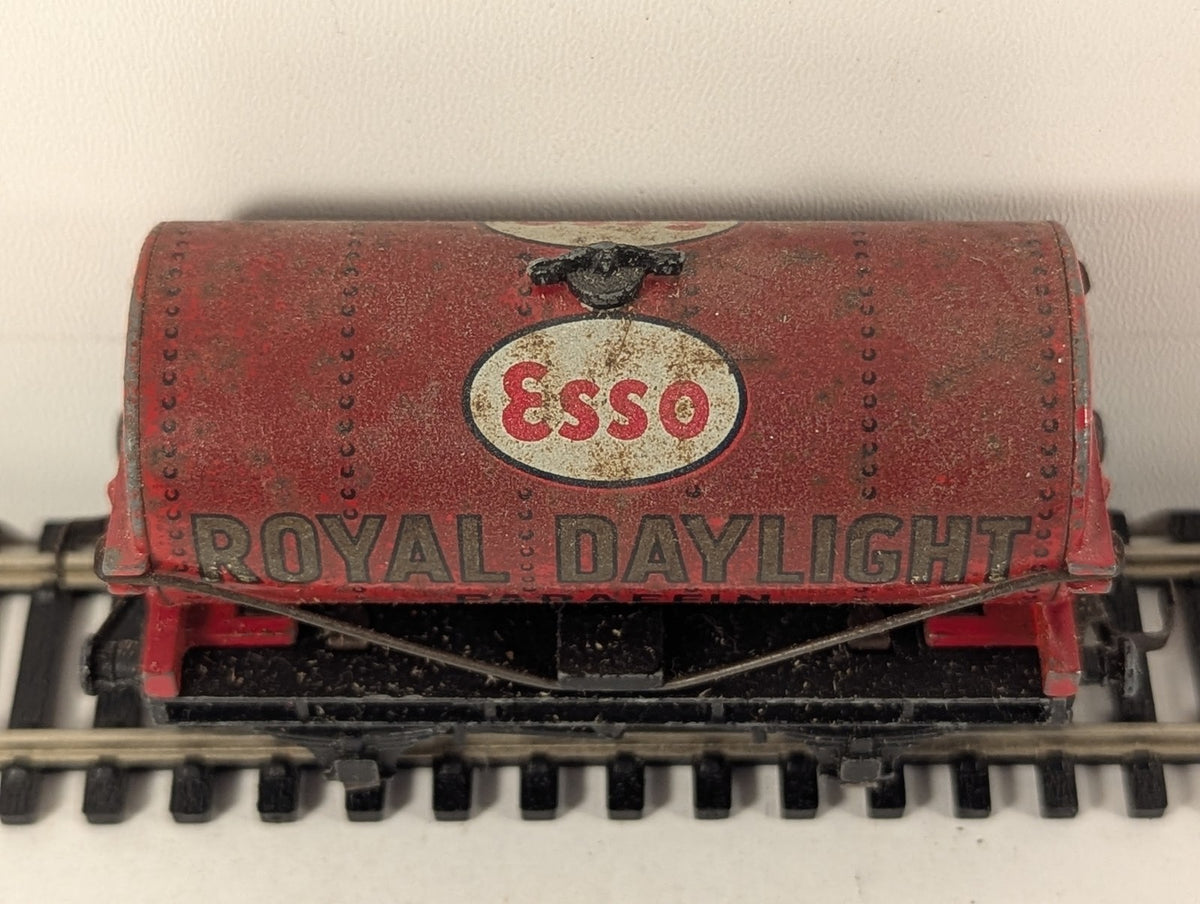 Hornby Dublo OO Gauge Royal Daylight Esso Paraffin Tank Wagon