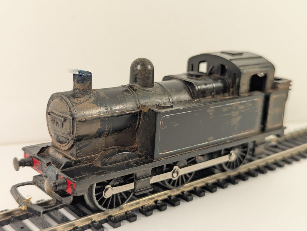 Tri-angHornby R52 OOGauge BR Class 3F Jinty 0-6-0T Steam Locomotive - Non-Runner