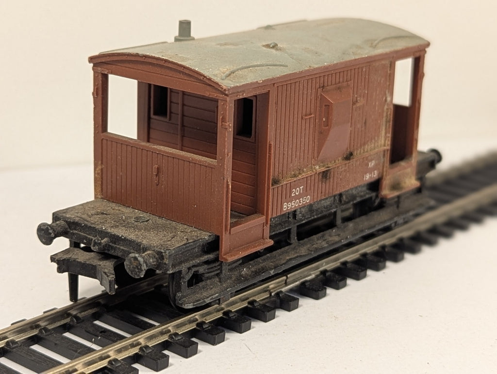 Hornby Dublo OO Gauge 4311 BR Standard Brake Van B950350