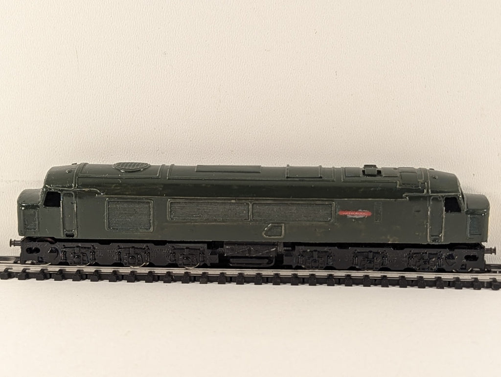 Hornby Minitrix N Gauge Class 45 Peak Diesel Locomotive BR Green N 302
