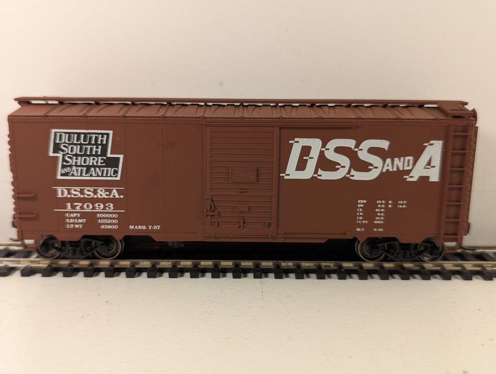 Accurail HO Gauge 40' AAR Steel Boxcar 17093