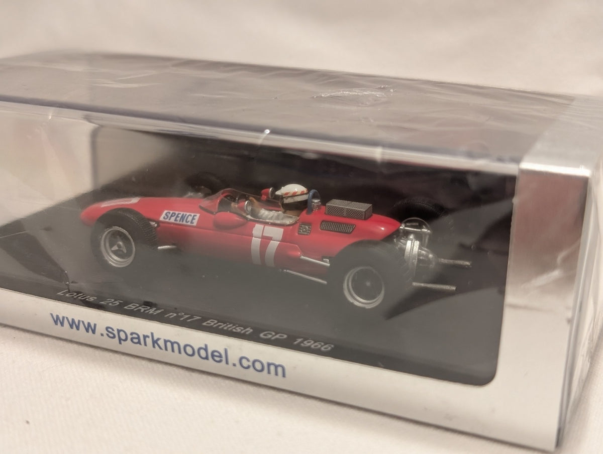 Spark 1:43 Lotus 25 BRM No.17 British GP 1966 Mike Spence Die-cast Car Red S1853
