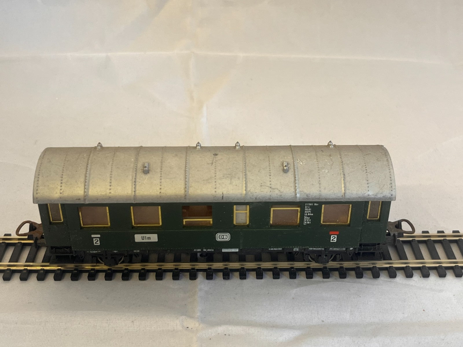 Lima L309154 OO Gauge DB 2nd Class Passenger Coach 27261