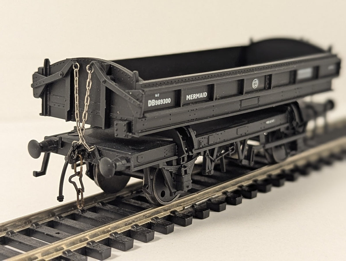 Flangeway ME-3 Mermaid ballast wagon in BR black DB989264