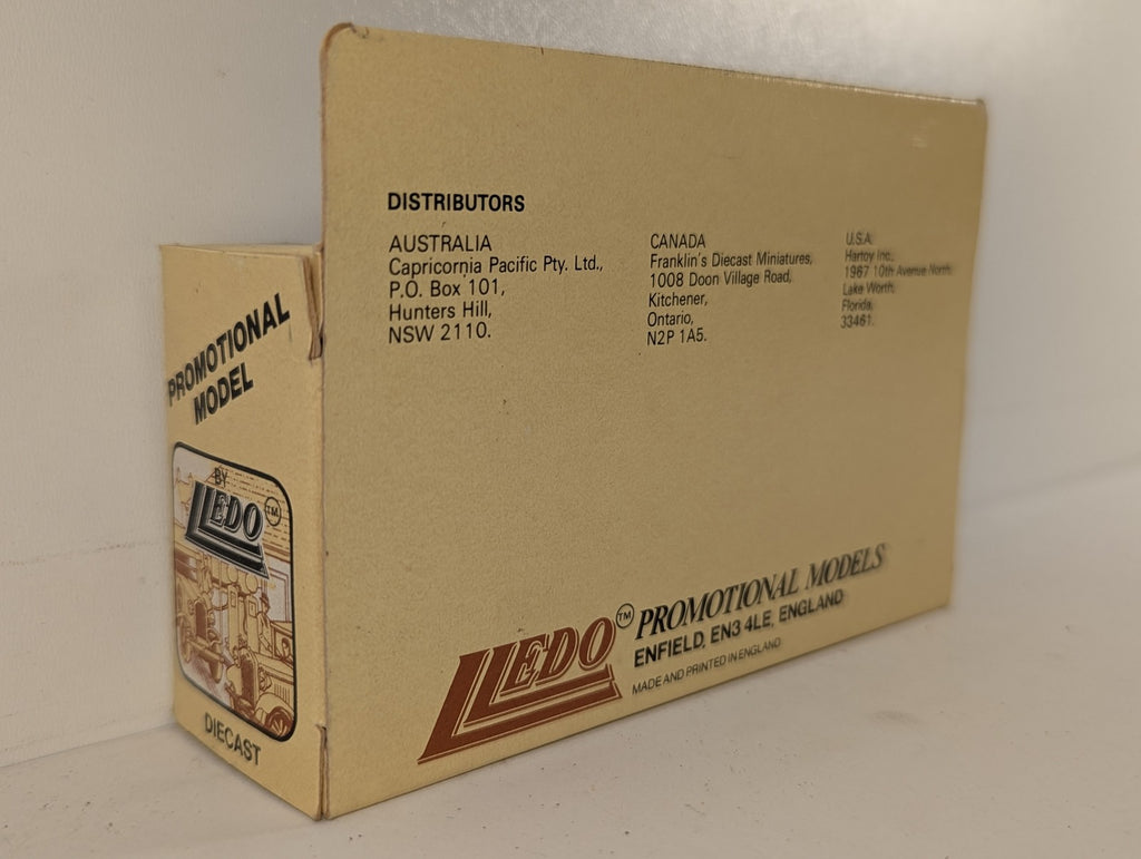 Lledo AEC Renown Double Decker Bus Die-cast Model Bus United