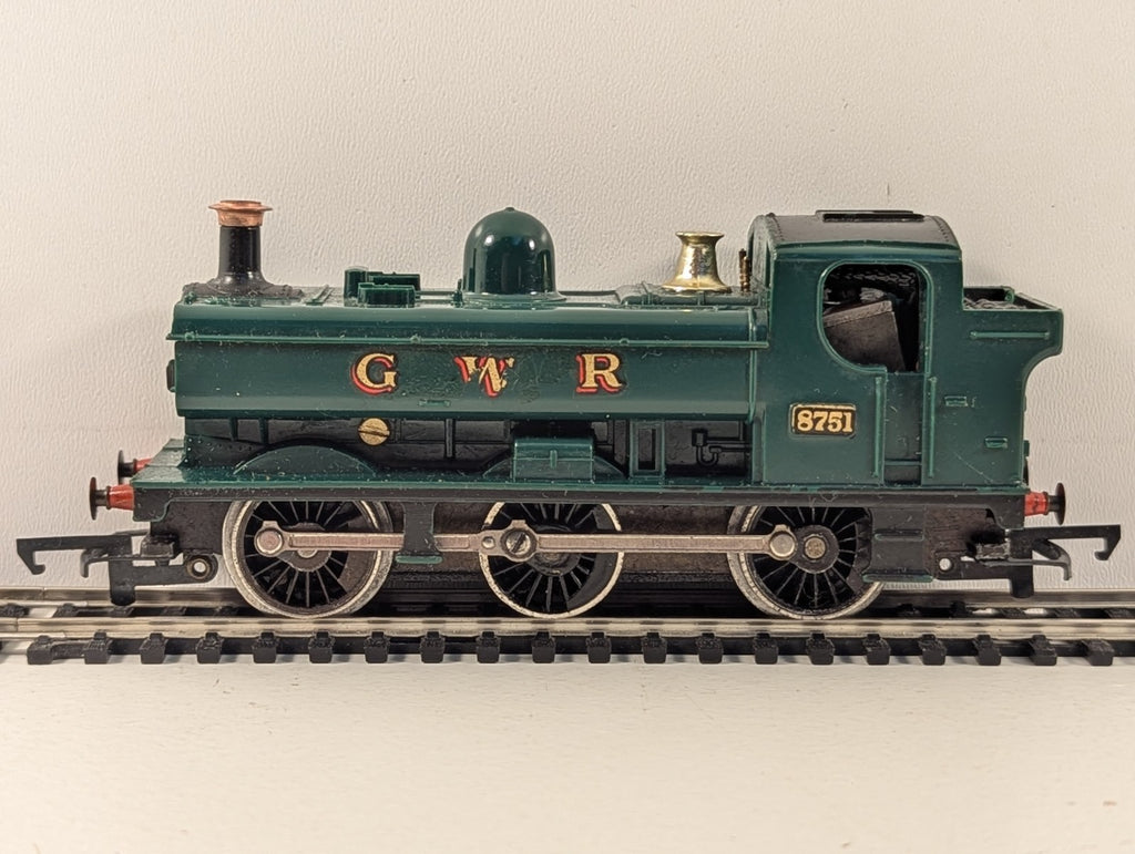 Hornby R041 OO Gauge GWR 57xx Pannier Tank Loco