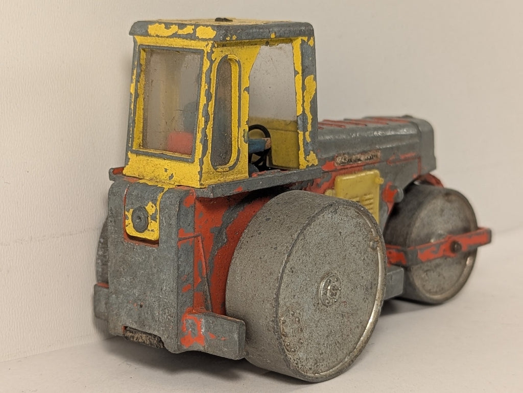 Dinky Toys Aveling-Barford Diesel Roller Die-cast Model Red, grey and yellow 279