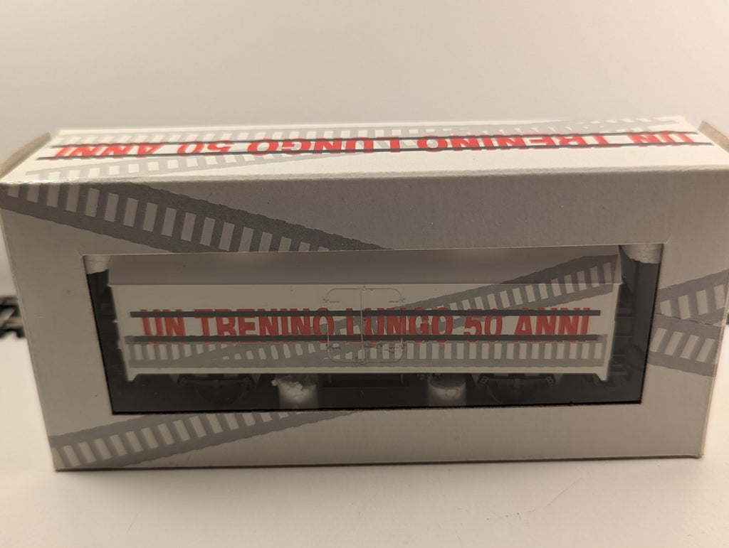 Rivarossi HO 5672 2-Axle Refrigerator Wagon – 50th Anniversary – Boxed
