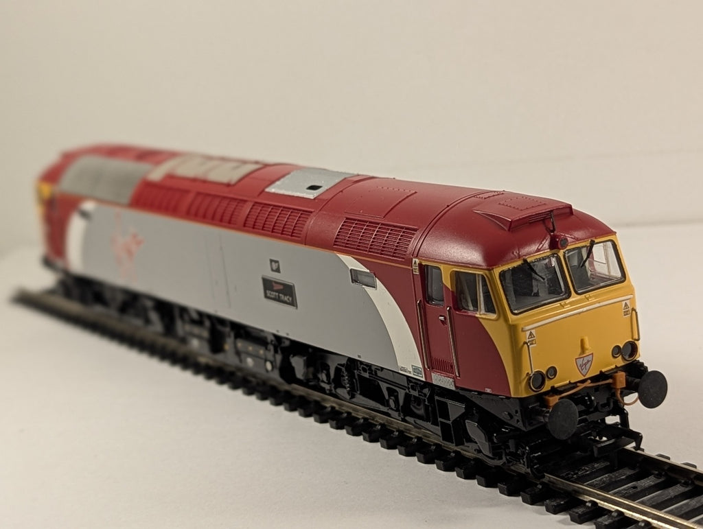 Bachmann OO Gauge Class 57/0 57301 'Scott Tracy' Diesel Locomotive Virgin Trains