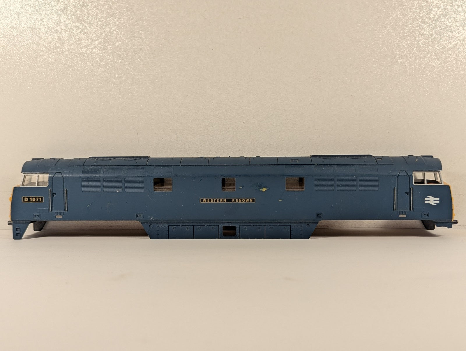 Hornby OO Gauge Class 52 Western 'Western Renown' Locomotive Body Shell D1071