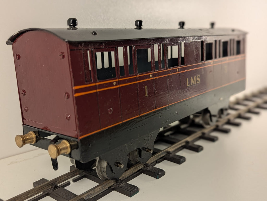Metal Kitbuilt O Gauge LMS 1st / 3rd Composite Coach