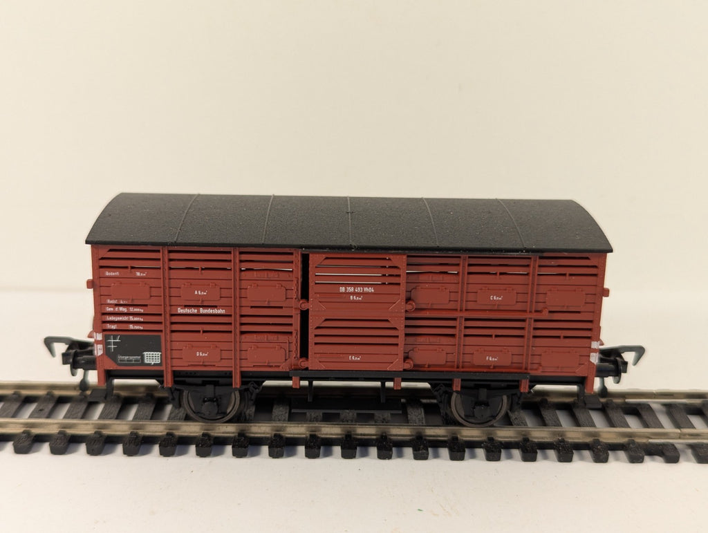Fleischmann 5354 HO Gauge Red DRG Kleinviehwagen Boxed