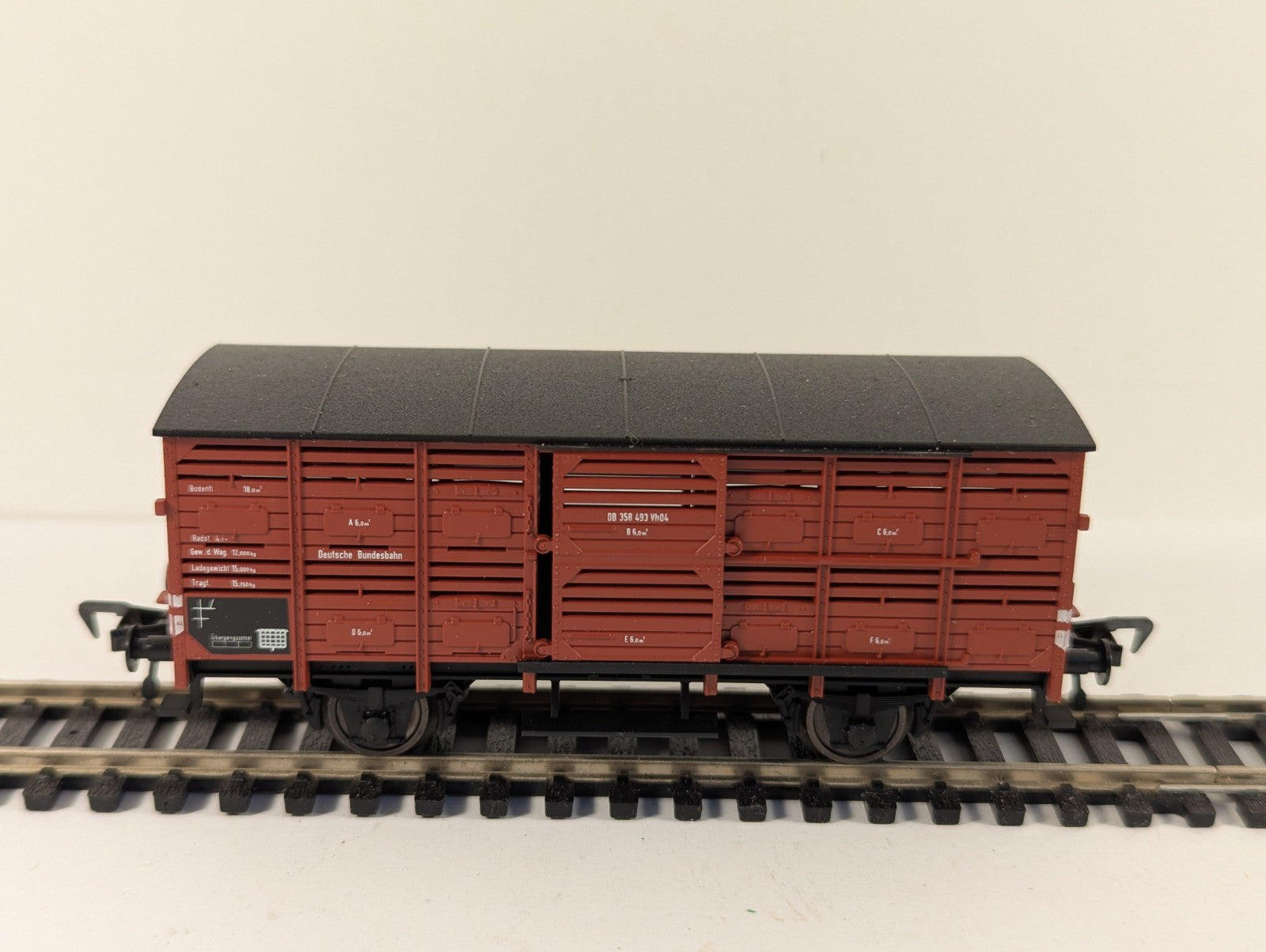 Fleischmann 5354 HO Gauge Red DRG Kleinviehwagen Boxed