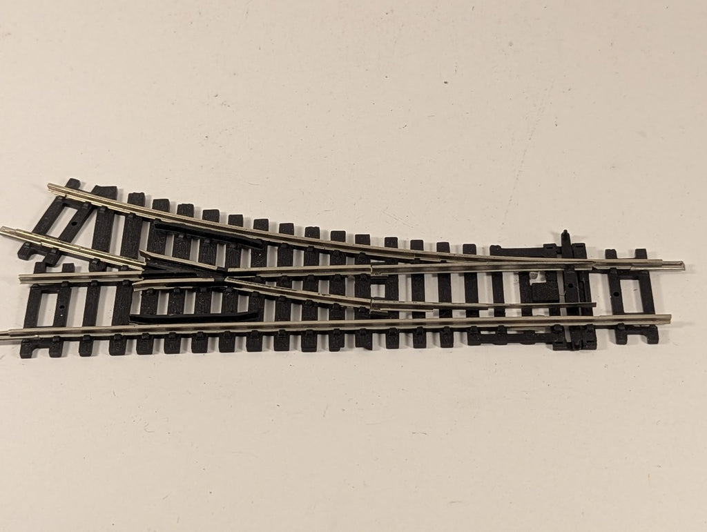 Hornby OO Gauge Right Hand Point Track R8073