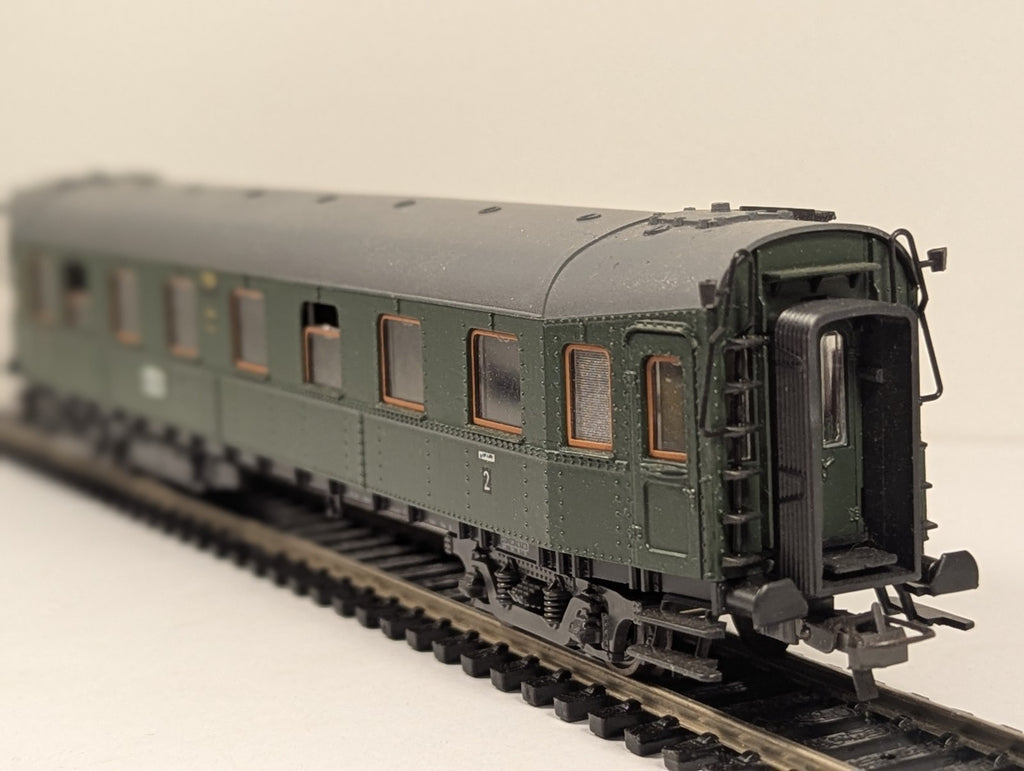 Roco 4291 HO Gauge DB Passenger Coach