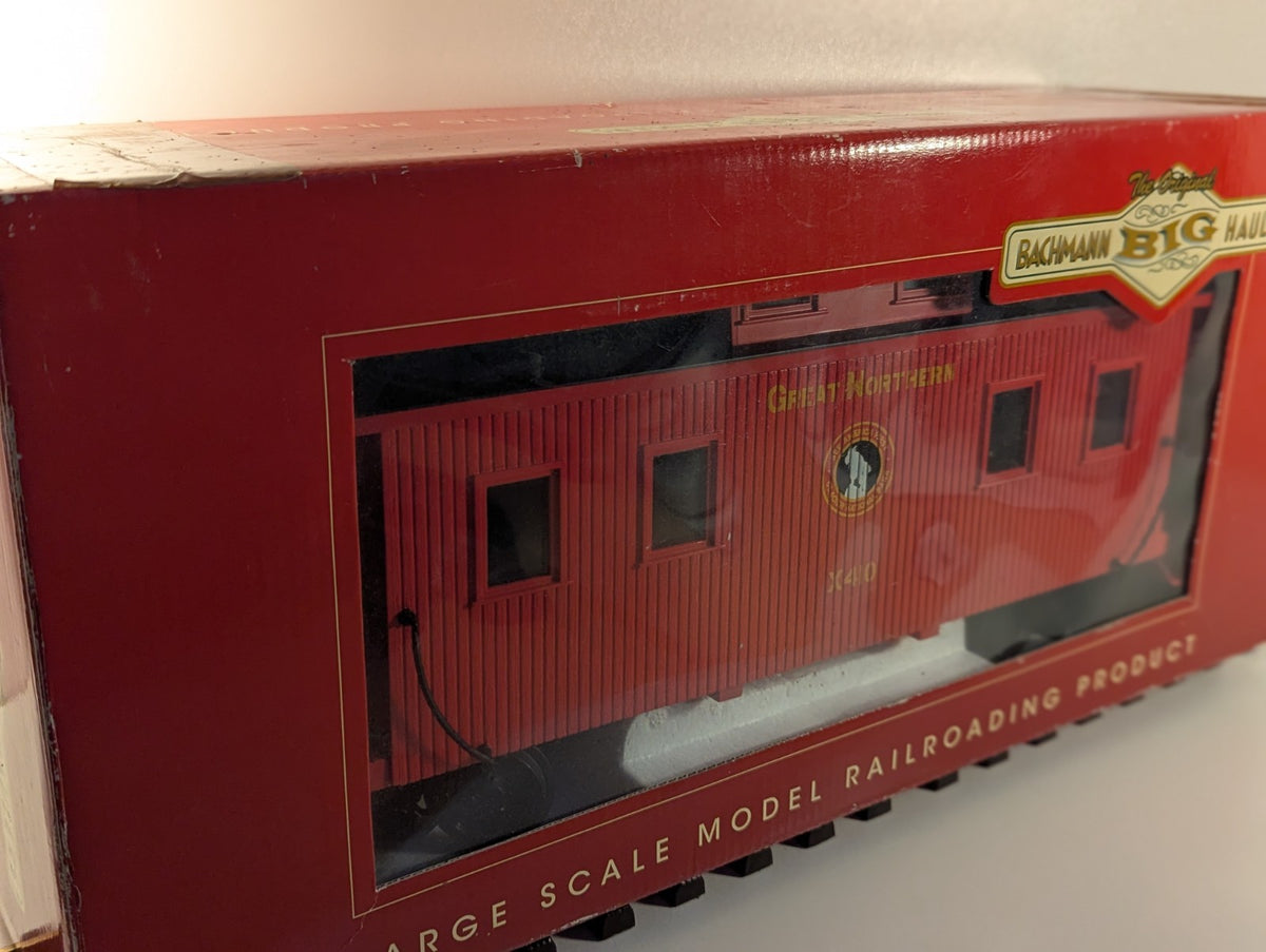 Bachmann 93811 G Scale Great Northern Center Cupola Wood Caboose