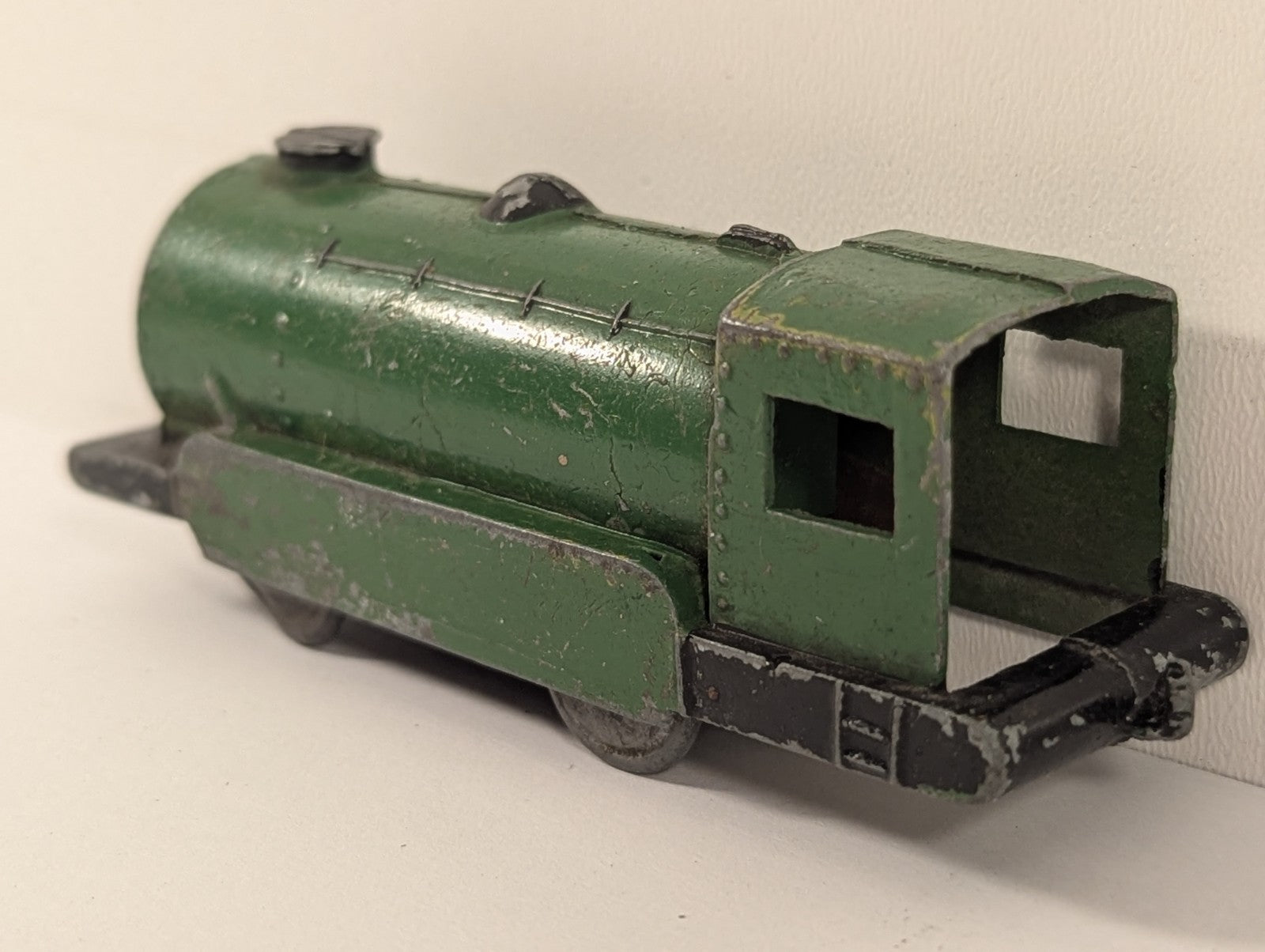 Vintage Kay  Diecast Clockwork 0-4-0 Tank Locomotive Green