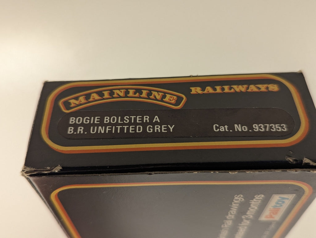Mainline OO Gauge Bogie Bolster A Goods Wagon W107364 BR Unfitted Grey 937353