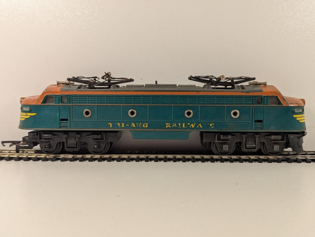 Tri-ang R357 Transcontinental Double Ended Electric Locomotive Green
