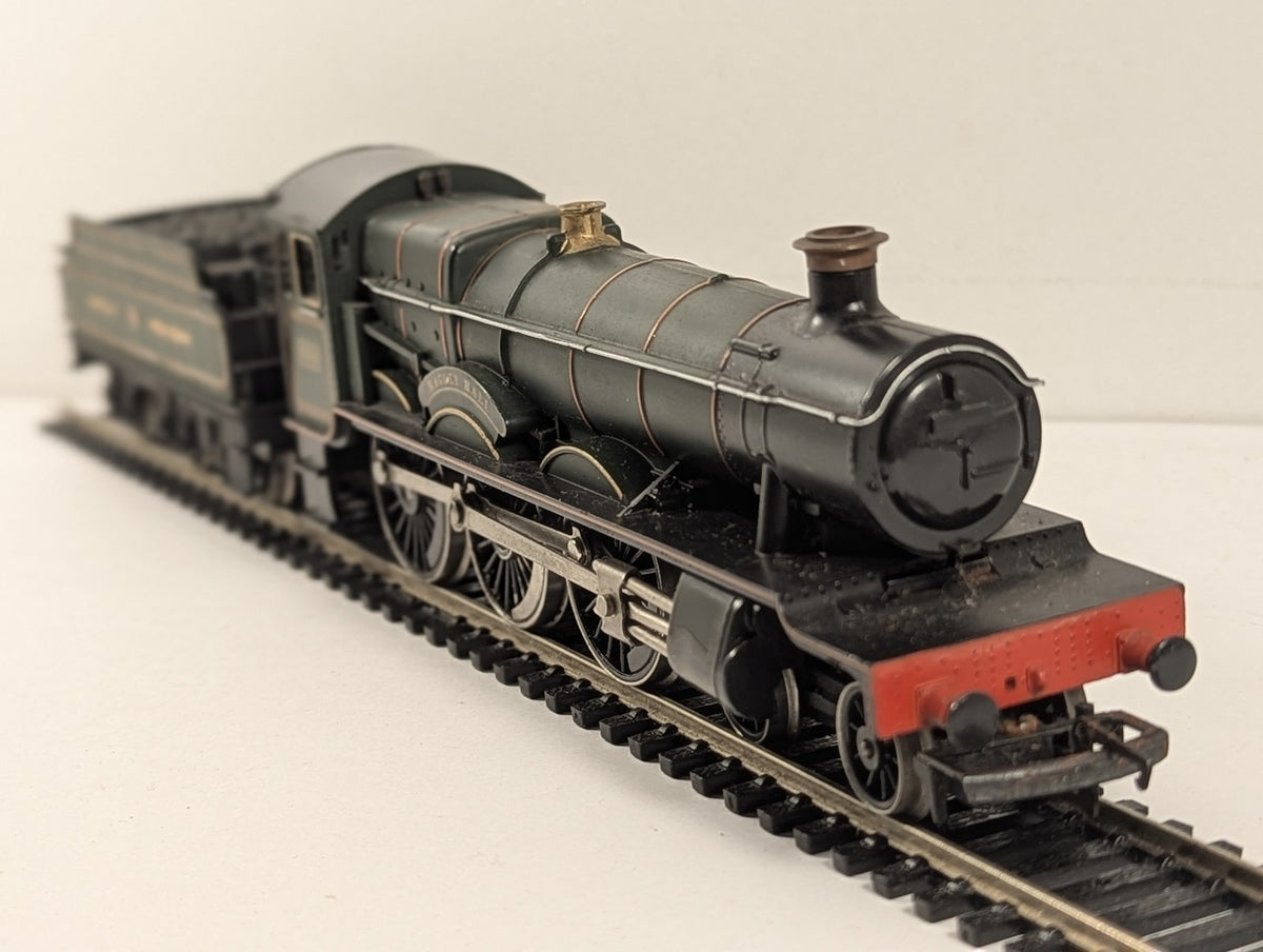 Mainline OO Gauge GWR 4900 Hall Class 4-6-0 4930 'Hagley Hall' Steam Locomotive
