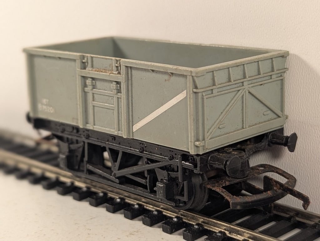 Tri-ang OO Gauge 16-Ton Steel Mineral Wagon Goods Wagon B75201 BR Grey R12