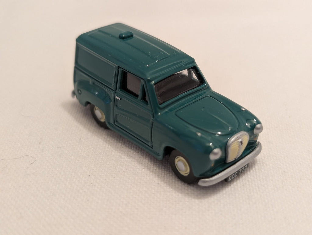 Classix 1:76 Scale Austin A30 Van Die-cast Vehicle ECC 772 Green
