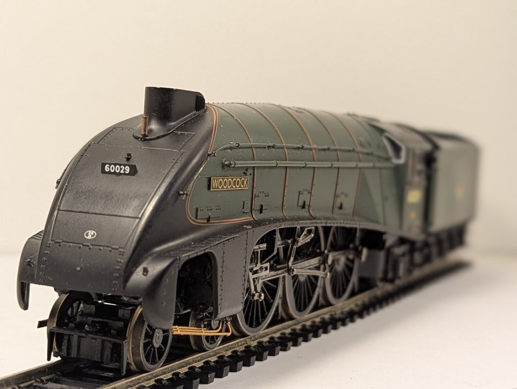Hornby OO Gauge Class A4 'Woodcock' Steam Locomotive 60029 BR Green