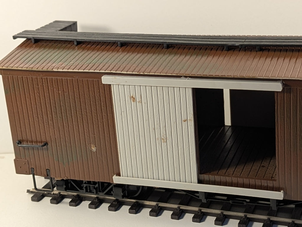 Bachmann Big Haulers 98903 G Gauge Wooden Boxcar Kit - built