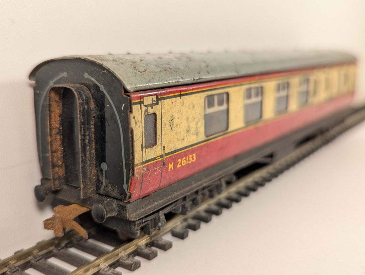 Hornby Dublo OO Gauge BR Corridor Brake Third Coach M26133 Passenger Coach