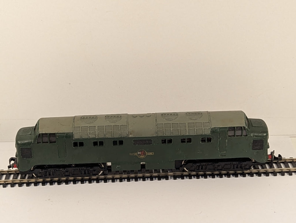 Hornby Dublo 3232 OO Gauge Class 55 Deltic Diesel Locomotive - BR Green