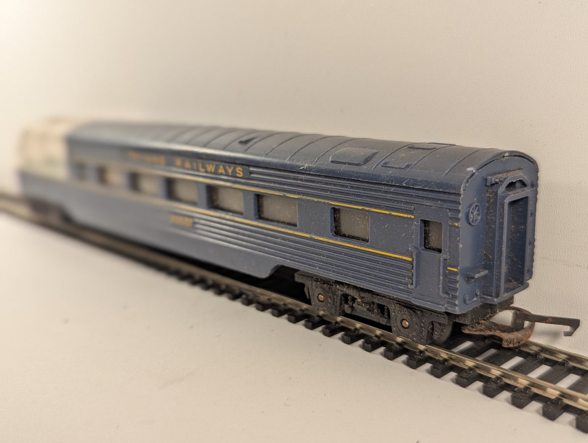 Tri-ang OO Gauge Transcontinental Observation Car Passenger Coach 20537