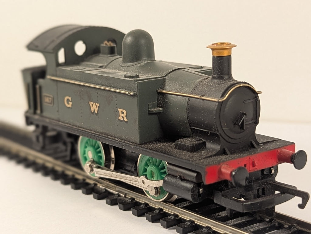 Hornby OO Gauge GWR Class 101 0-4-0 Industrial Tank – Wrong Wheels