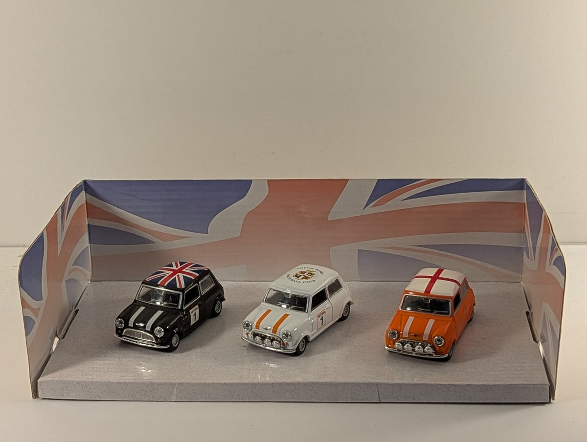 Oxford Diecast 1:76 Scale Triple Mini Set (Luton Town FC Hatters Edition)