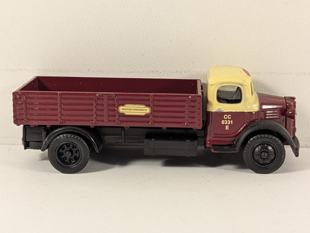 Classix OO Gauge Austin K2 Dropside Die-cast Lorry HGO 277 British Railways