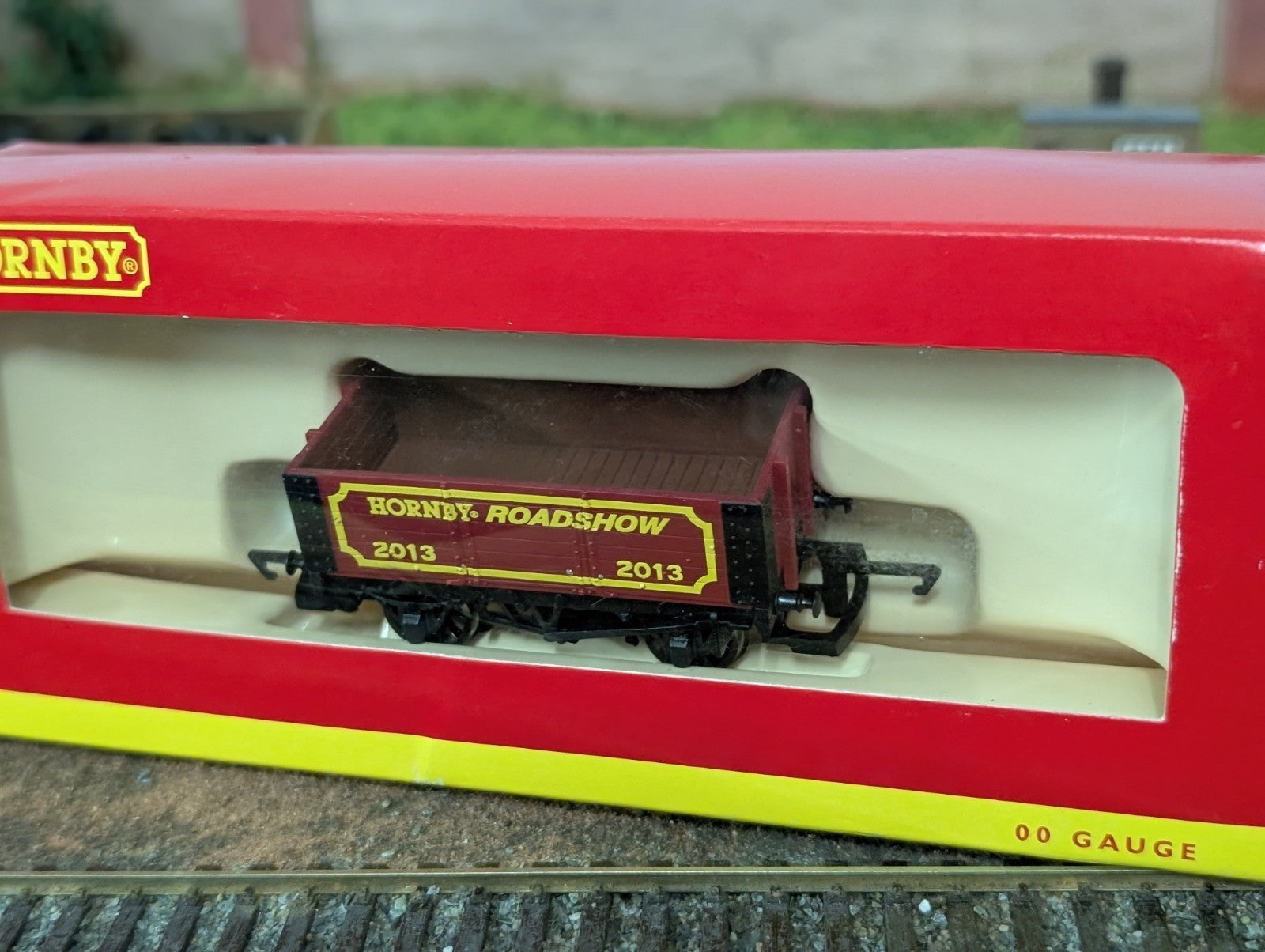 Hornby 2013 Roadshow Wagon OO Gauge