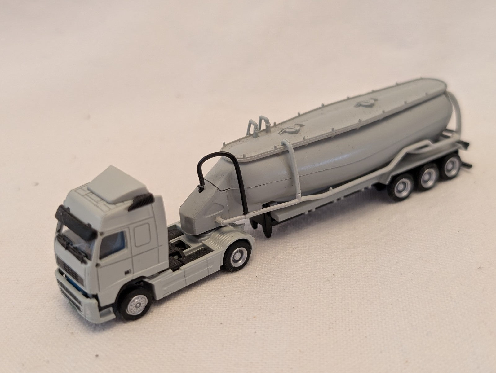 Aoshima 1:150 Scale Trailer Truck Collection Part 1 Bulk Tanker N Gauge