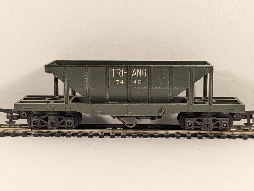 Tri-ang OO Gauge Operating Hopper Wagon Goods Wagon 174 421 Green R14