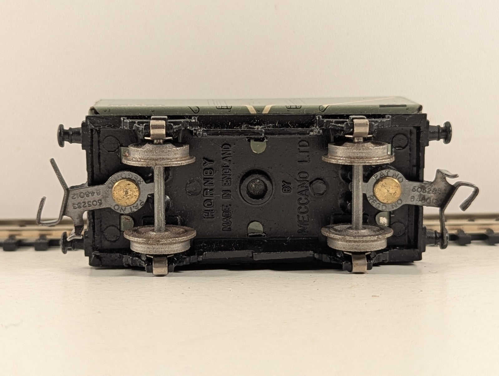 Hornby Dublo 32030 OO Gauge BR Grey High Sided Coal Wagon with coal load - Boxed