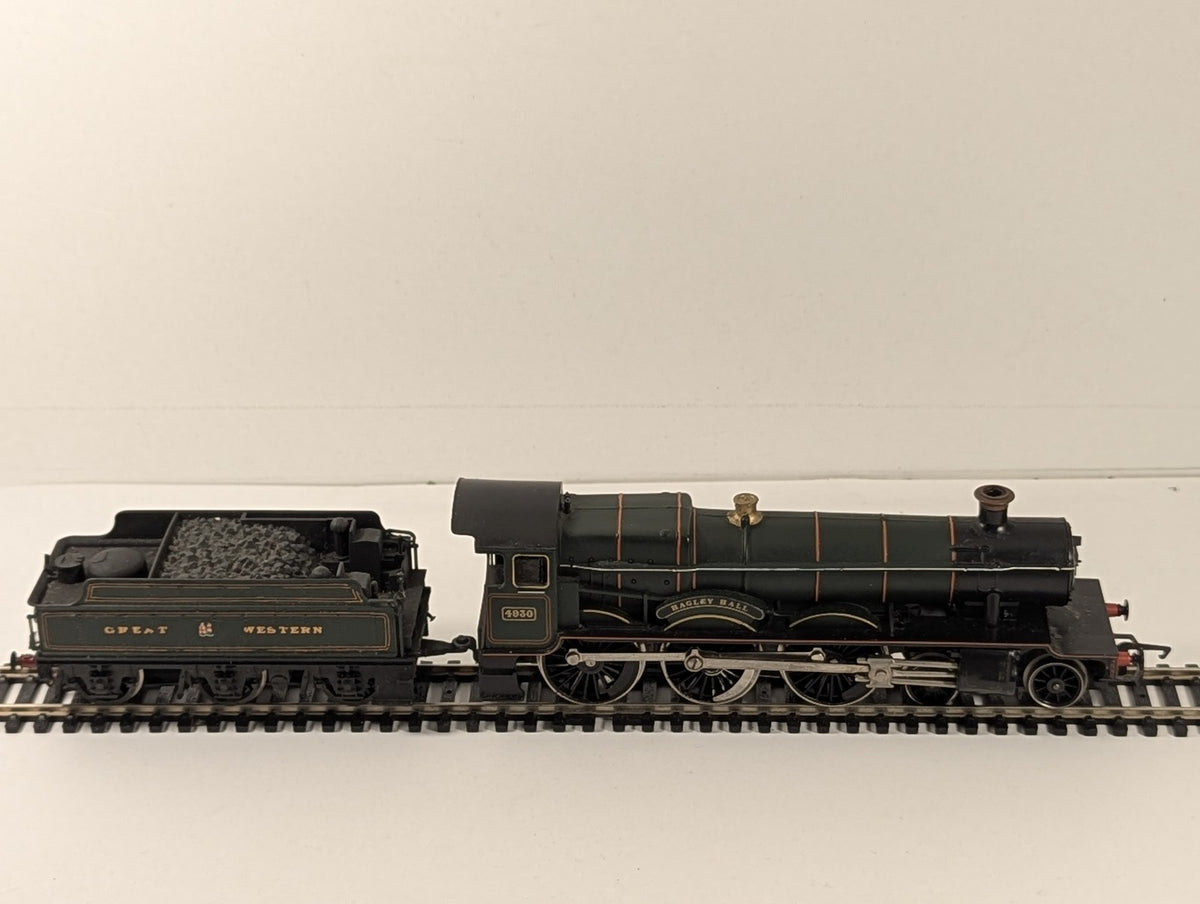 Mainline OO Gauge GWR 4900 Hall Class 4-6-0 4930 'Hagley Hall' Steam Locomotive