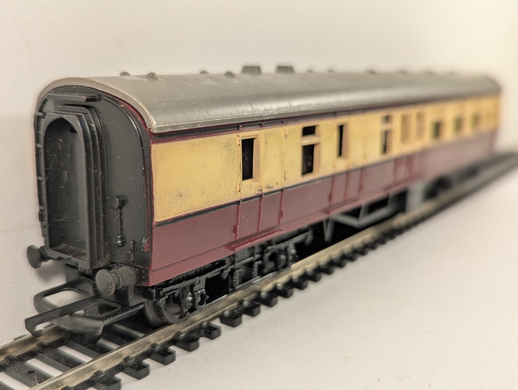 Triang OO Scale Centenary Brake 3rd Passenger Coach 34002