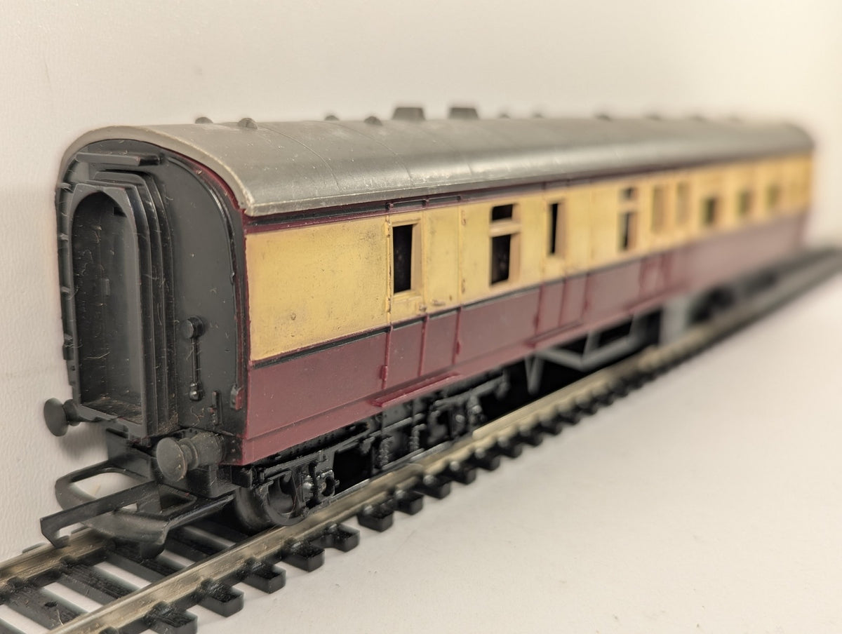Triang OO Scale Centenary Brake 3rd Passenger Coach 34002