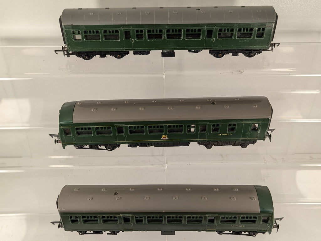 Tri-ang OO Gauge Class 101 Metropolitan-Cammell DMU 3-Car Set